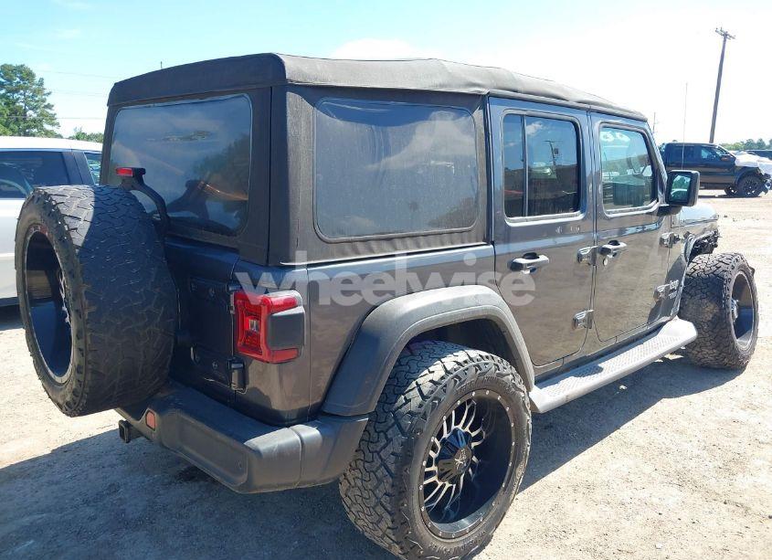 Photo 4 of 2018 Jeep Wrangler UNLIMITED SPORT S 4X4 (VIN 1C4HJXDN6JW277829)