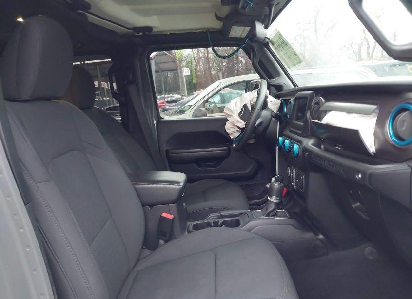 Photo 5 of 2020 Jeep Wrangler UNLIMITED WILLYS 4X4 (VIN 1C4HJXDN6LW280216)