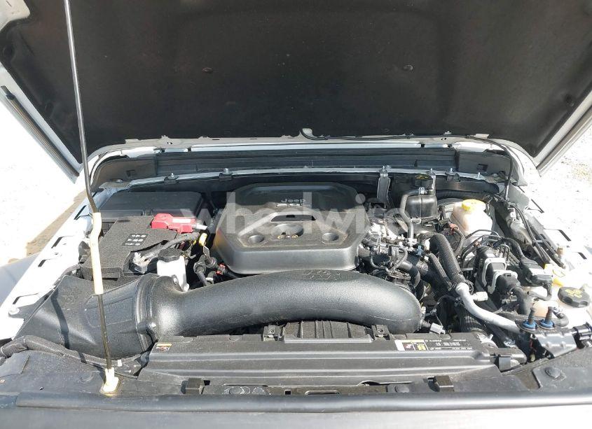 Photo 10 of 2021 Jeep Wrangler UNLIMITED SPORT S 4X4 (VIN 1C4HJXDN6MW527896)