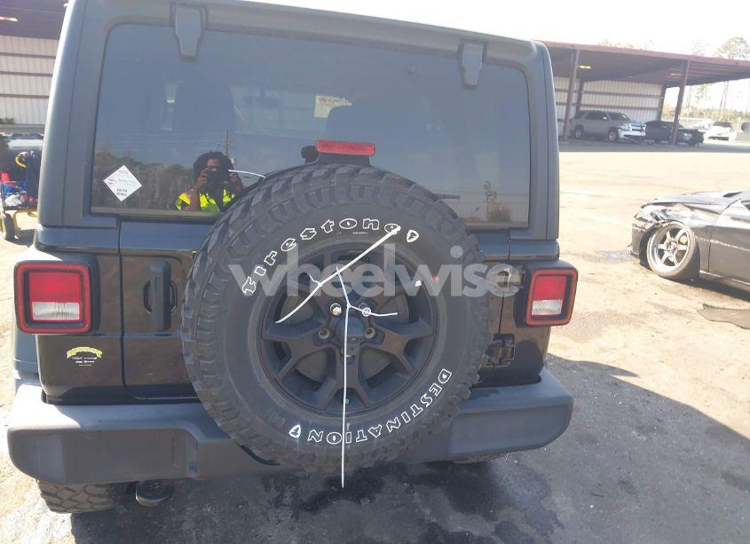Photo 16 of 2021 Jeep Wrangler UNLIMITED WILLYS 4X4 (VIN 1C4HJXDN6MW812565)