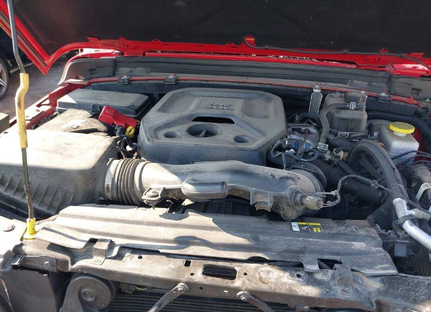 Photo 10 of 2019 Jeep Wrangler UNLIMITED SPORT S 4X4 (VIN 1C4HJXDN7KW533803)