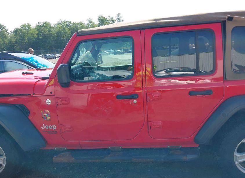 Photo 14 of 2019 Jeep Wrangler UNLIMITED SPORT S 4X4 (VIN 1C4HJXDN7KW533803)