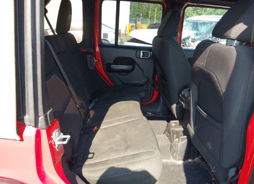 Photo 8 of 2019 Jeep Wrangler UNLIMITED SPORT S 4X4 (VIN 1C4HJXDN7KW533803)