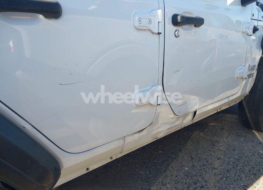 Photo 17 of 2020 Jeep Wrangler UNLIMITED SPORT S 4X4 (VIN 1C4HJXDN7LW129191)