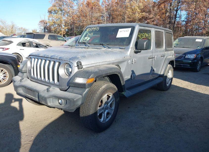 Photo 2 of 2020 Jeep Wrangler UNLIMITED SPORT S 4X4 (VIN 1C4HJXDN7LW156973)