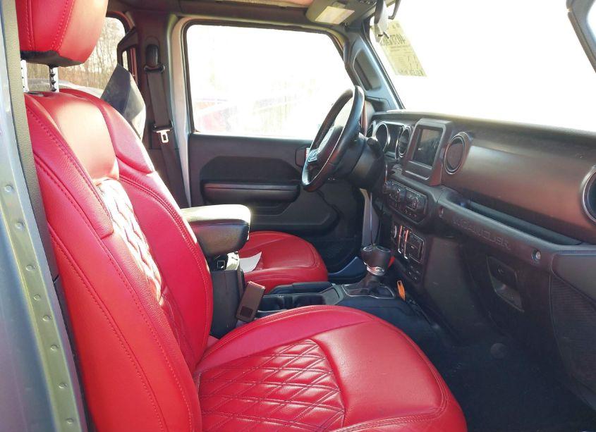 Photo 5 of 2020 Jeep Wrangler UNLIMITED SPORT S 4X4 (VIN 1C4HJXDN7LW156973)