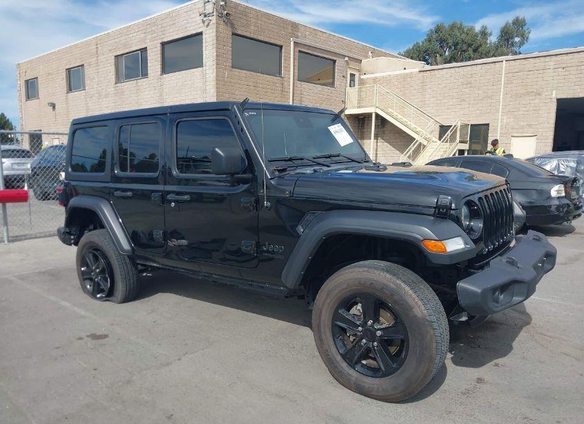 2022 Jeep Wrangler UNLIMITED SPORT ALTITUDE 4X4 (VIN 1C4HJXDN7NW277652) main photo