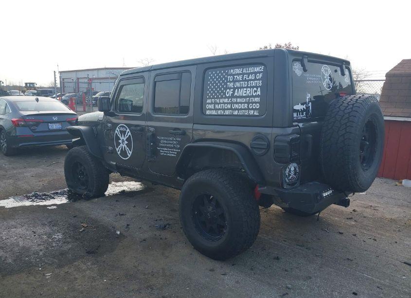 Photo 3 of 2018 Jeep Wrangler UNLIMITED SPORT S 4X4 (VIN 1C4HJXDN8JW199697)