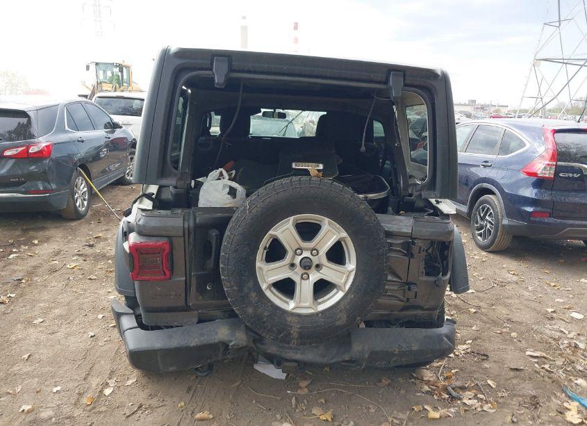 Photo 16 of 2018 Jeep Wrangler UNLIMITED SPORT S 4X4 (VIN 1C4HJXDN8JW207085)