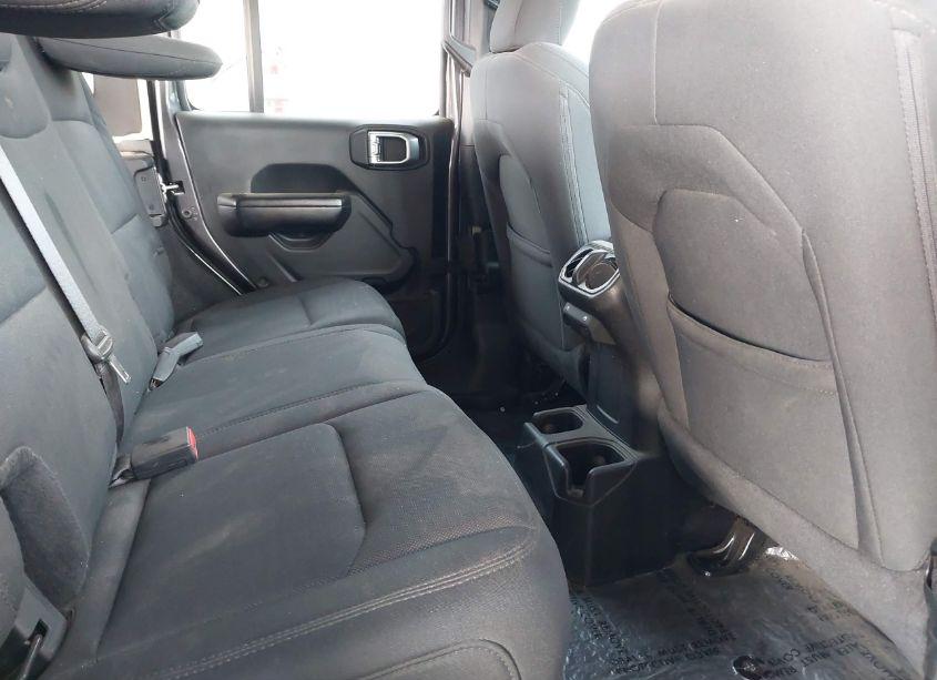 Photo 8 of 2020 Jeep Wrangler UNLIMITED SPORT ALTITUDE 4X4 (VIN 1C4HJXDN8LW120869)