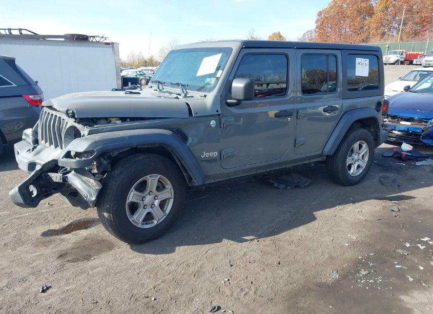 Photo 2 of 2020 Jeep Wrangler UNLIMITED SPORT S 4X4 (VIN 1C4HJXDN8LW269573)
