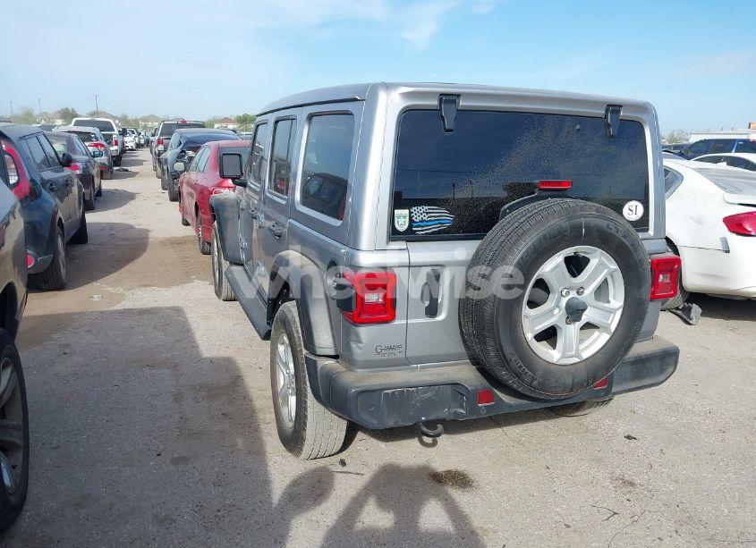 Photo 3 of 2021 Jeep Wrangler UNLIMITED SPORT S 4X4 (VIN 1C4HJXDN8MW532307)