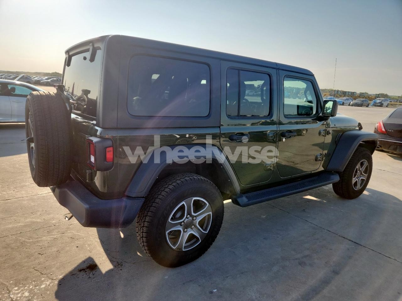 Photo 3 of 2021 JEEP WRANGLER UNLIMITED SPORT (VIN 1C4HJXDN8MW748139)