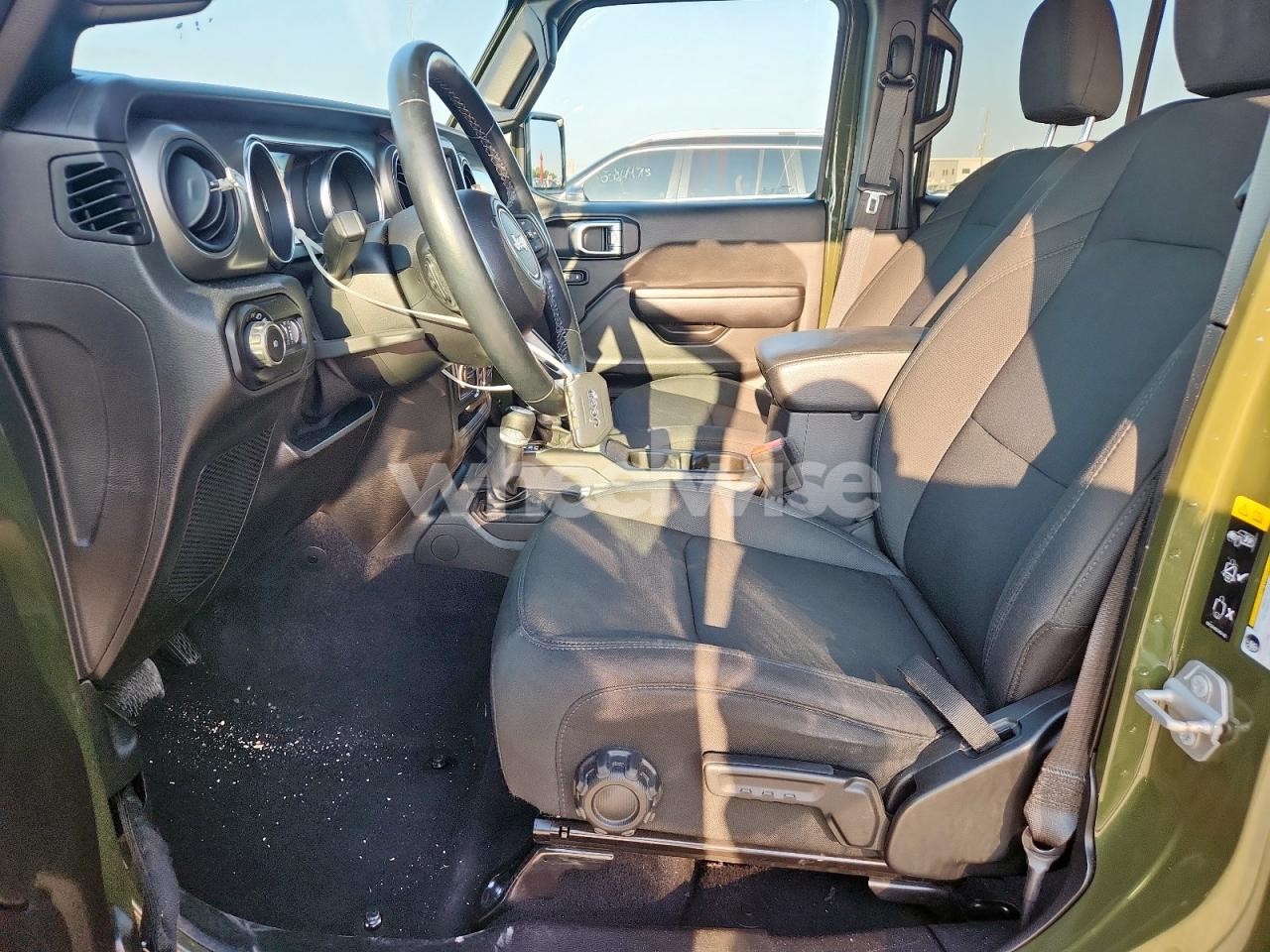 Photo 7 of 2021 JEEP WRANGLER UNLIMITED SPORT (VIN 1C4HJXDN8MW748139)