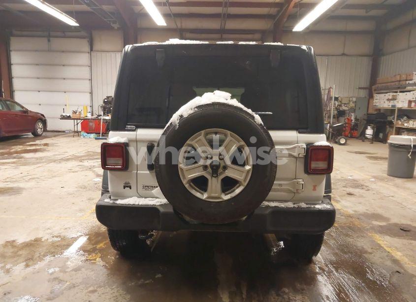 Photo 16 of 2021 Jeep Wrangler UNLIMITED SPORT S 4X4 (VIN 1C4HJXDN8MW813202)
