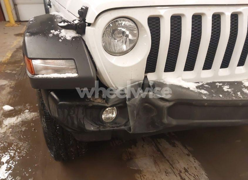 Photo 6 of 2021 Jeep Wrangler UNLIMITED SPORT S 4X4 (VIN 1C4HJXDN8MW813202)
