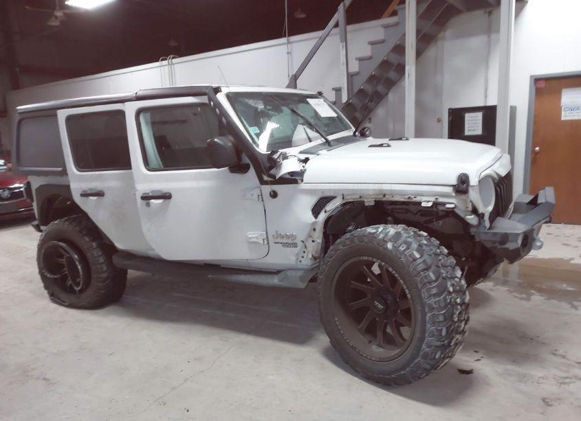 Photo 14 of 2019 Jeep Wrangler UNLIMITED SPORT S 4X4 (VIN 1C4HJXDN9KW601759)