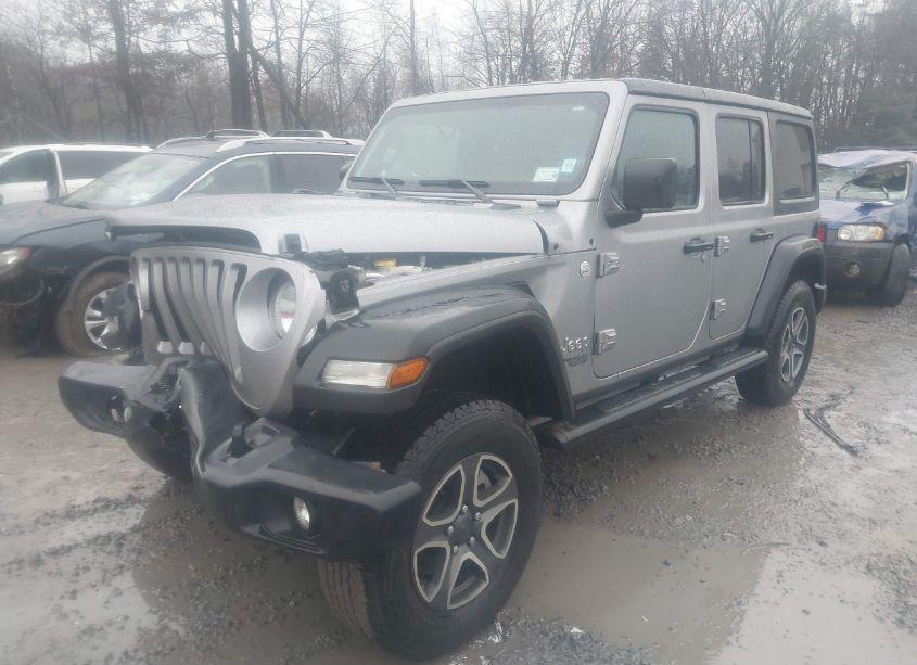 Photo 2 of 2020 Jeep Wrangler UNLIMITED SPORT S 4X4 (VIN 1C4HJXDN9LW168896)