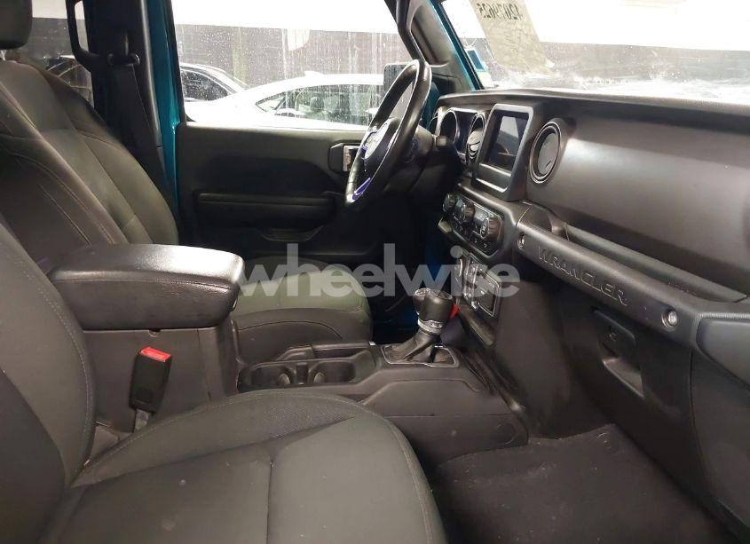 Photo 5 of 2020 Jeep Wrangler UNLIMITED SPORT S 4X4 (VIN 1C4HJXDN9LW194222)