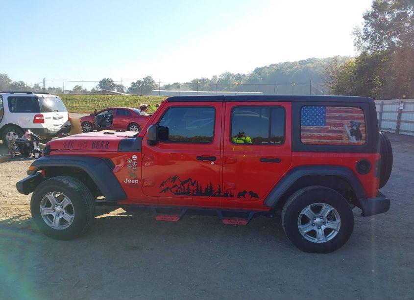 Photo 14 of 2020 Jeep Wrangler UNLIMITED SPORT S 4X4 (VIN 1C4HJXDN9LW269503)