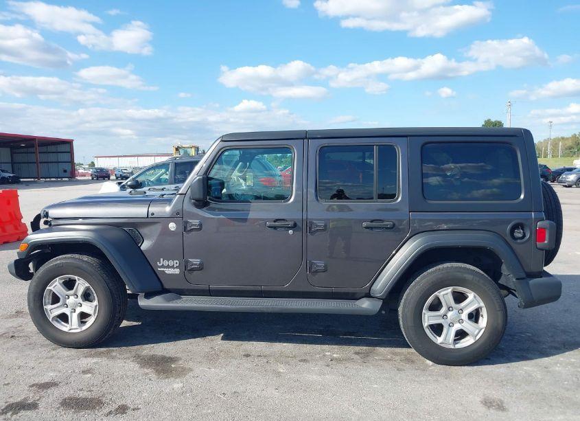 Photo 14 of 2020 Jeep Wrangler UNLIMITED SPORT S 4X4 (VIN 1C4HJXDN9LW343843)
