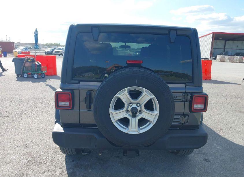 Photo 16 of 2020 Jeep Wrangler UNLIMITED SPORT S 4X4 (VIN 1C4HJXDN9LW343843)