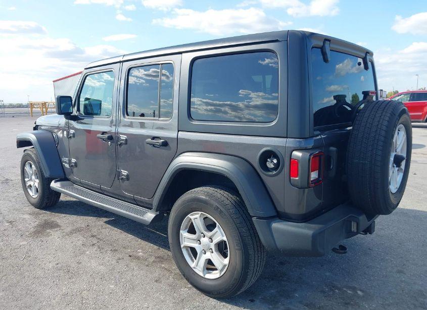 Photo 3 of 2020 Jeep Wrangler UNLIMITED SPORT S 4X4 (VIN 1C4HJXDN9LW343843)