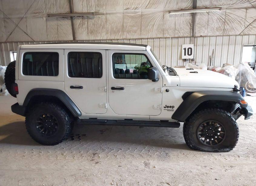 Photo 13 of 2021 Jeep Wrangler UNLIMITED SPORT S 4X4 (VIN 1C4HJXDN9MW737599)