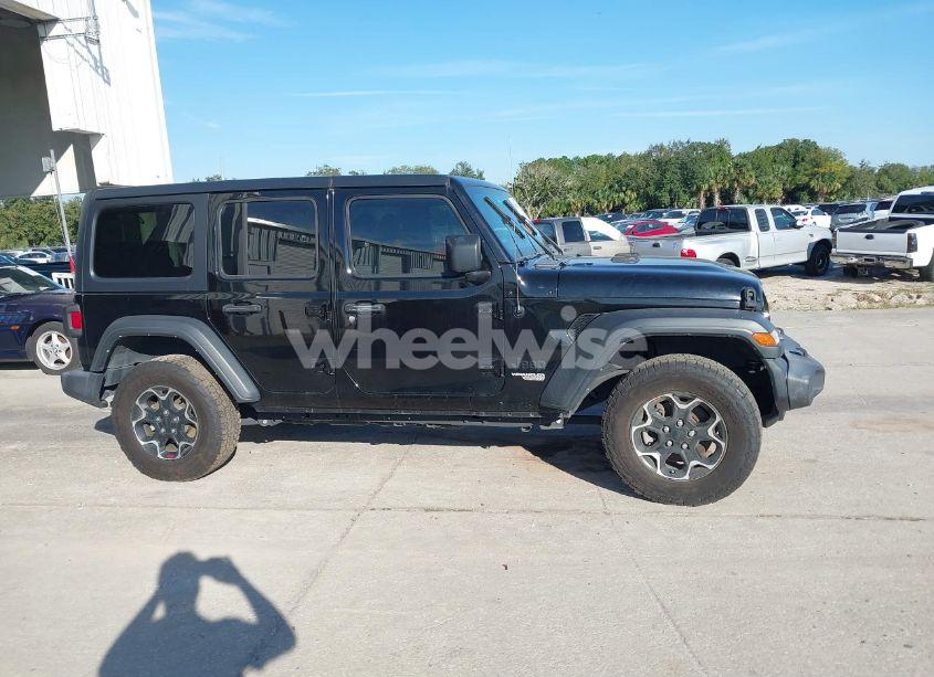 Photo 13 of 2021 Jeep Wrangler UNLIMITED SPORT S 4X4 (VIN 1C4HJXDN9MW770876)