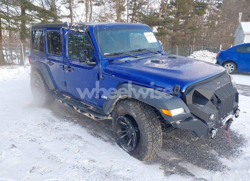 2018 Jeep Wrangler UNLIMITED SPORT 4X4 (VIN 1C4HJXDNXJW265764) main photo
