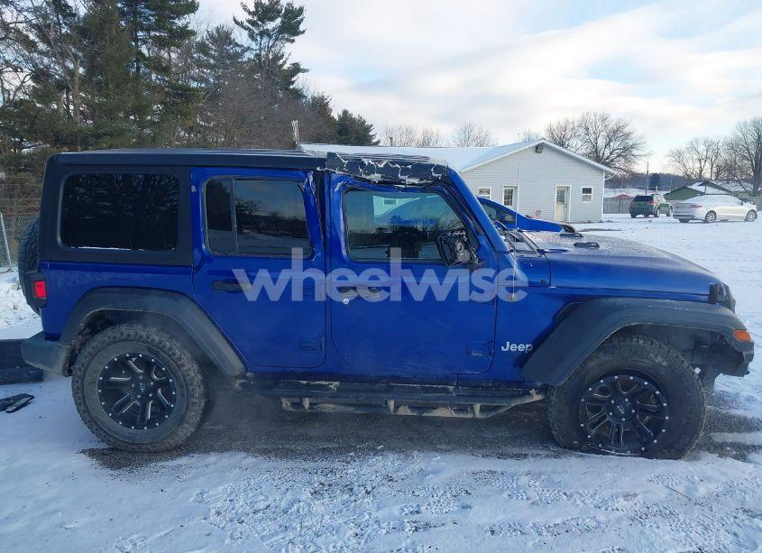 Photo 14 of 2018 Jeep Wrangler UNLIMITED SPORT 4X4 (VIN 1C4HJXDNXJW265764)