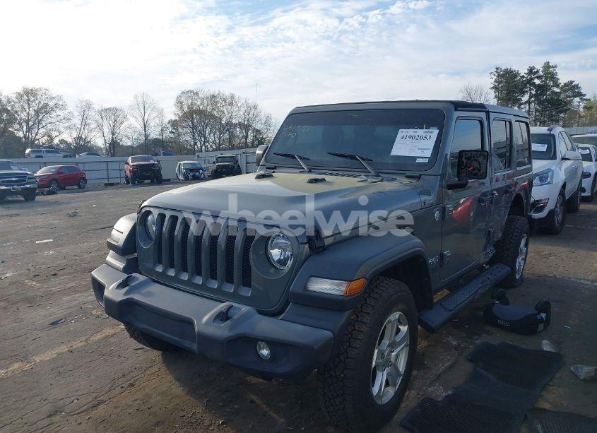 Photo 2 of 2019 Jeep Wrangler UNLIMITED SPORT S 4X4 (VIN 1C4HJXDNXKW521175)