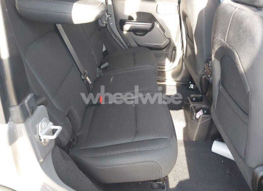 Photo 8 of 2019 Jeep Wrangler UNLIMITED SPORT S 4X4 (VIN 1C4HJXDNXKW521175)