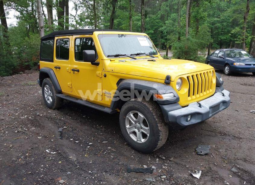 2019 Jeep Wrangler UNLIMITED SPORT S 4X4 (VIN 1C4HJXDNXKW565788) main photo