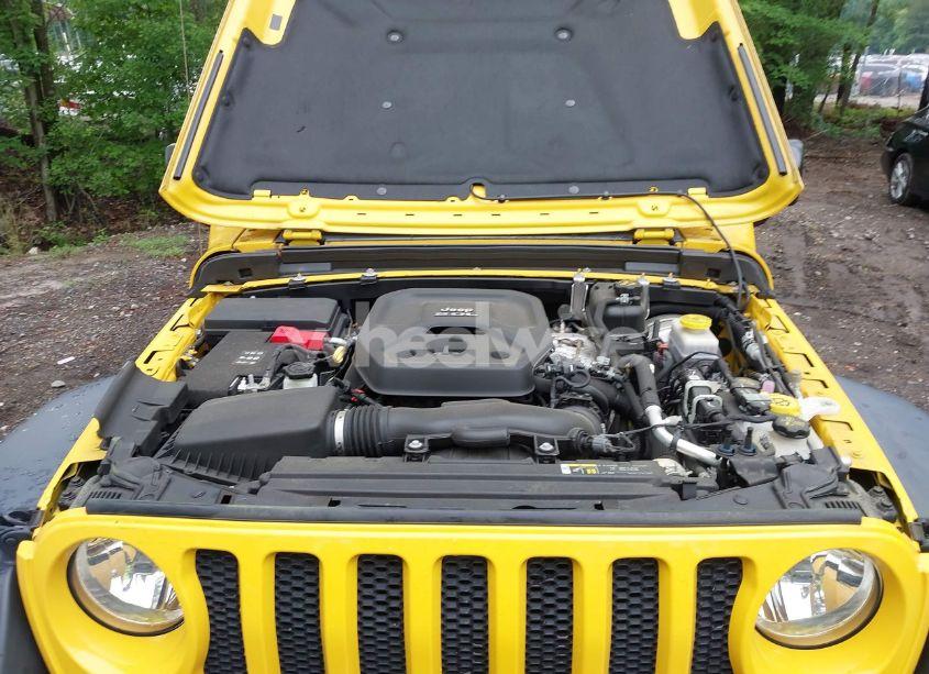 Photo 10 of 2019 Jeep Wrangler UNLIMITED SPORT S 4X4 (VIN 1C4HJXDNXKW565788)