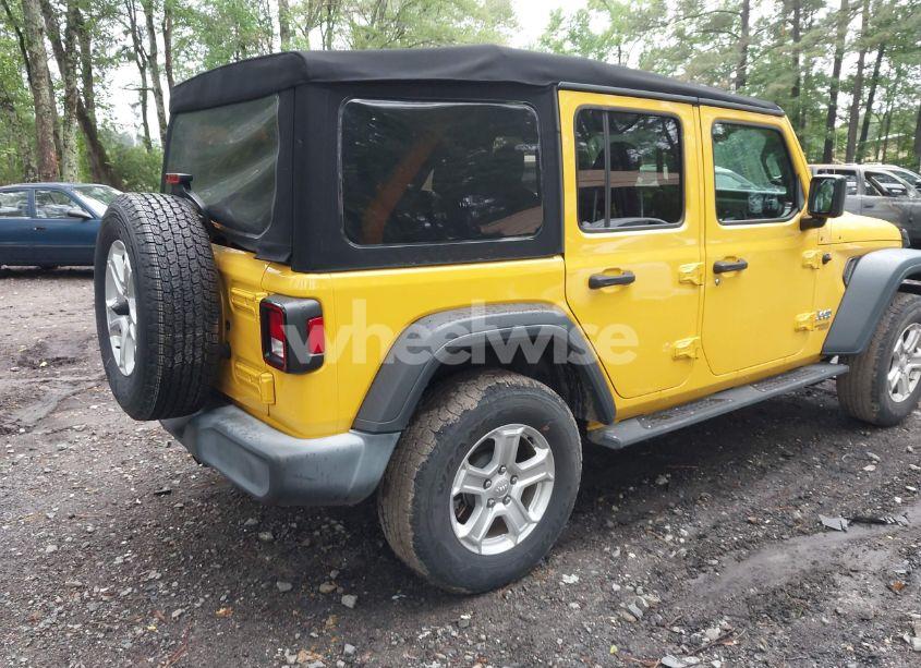 Photo 4 of 2019 Jeep Wrangler UNLIMITED SPORT S 4X4 (VIN 1C4HJXDNXKW565788)