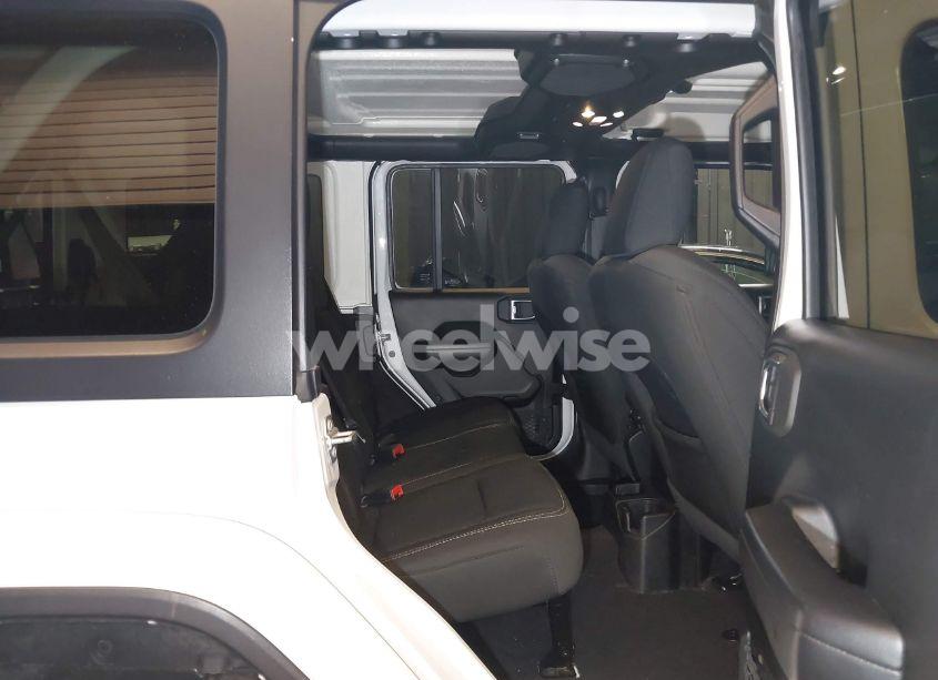 Photo 8 of 2021 Jeep Wrangler UNLIMITED 80TH ANNIVERSARY 4X4 (VIN 1C4HJXDNXMW681267)