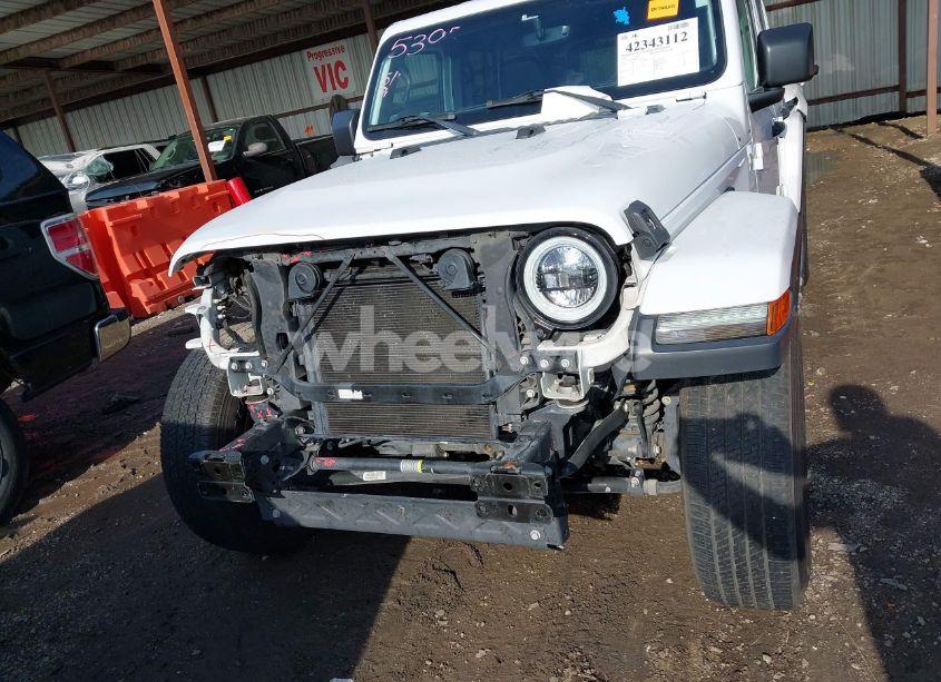 Photo 18 of 2018 Jeep Wrangler UNLIMITED SAHARA 4X4 (VIN 1C4HJXEG0JW321355)