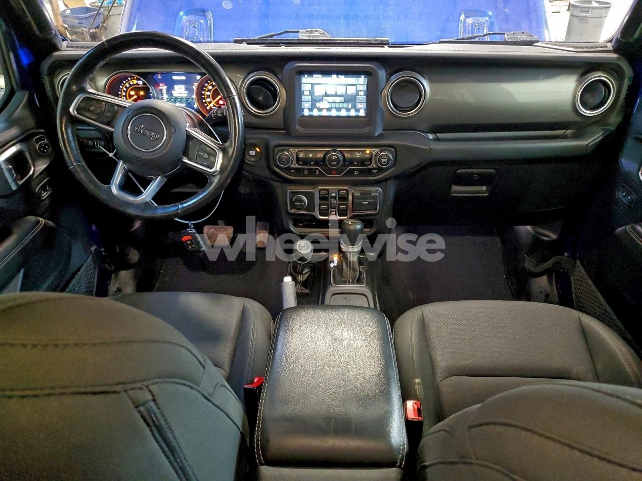 Photo 8 of 2019 JEEP WRANGLER UNLIMITED SAHARA (VIN 1C4HJXEG0KW673157)