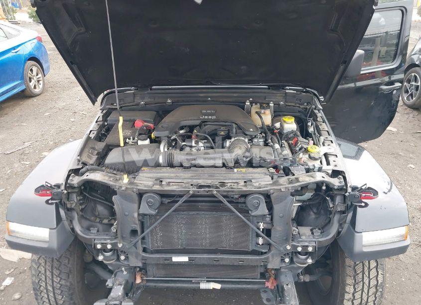 Photo 10 of 2021 Jeep Wrangler UNLIMITED SAHARA ALTITUDE 4X4 (VIN 1C4HJXEG0MW509734)