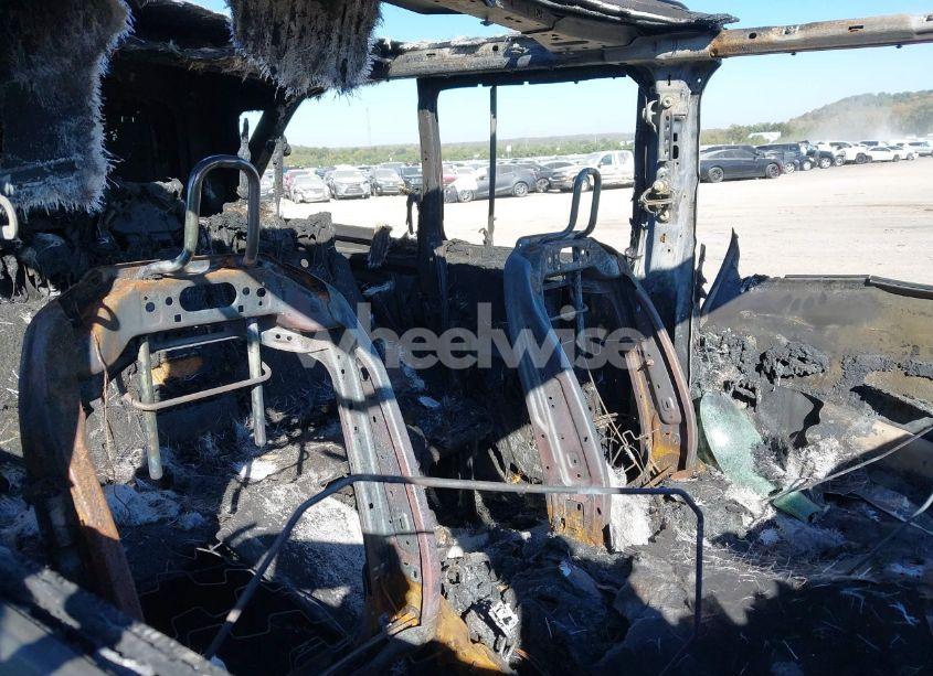 Photo 15 of 2018 Jeep Wrangler UNLIMITED SAHARA 4X4 (VIN 1C4HJXEG1JW121262)