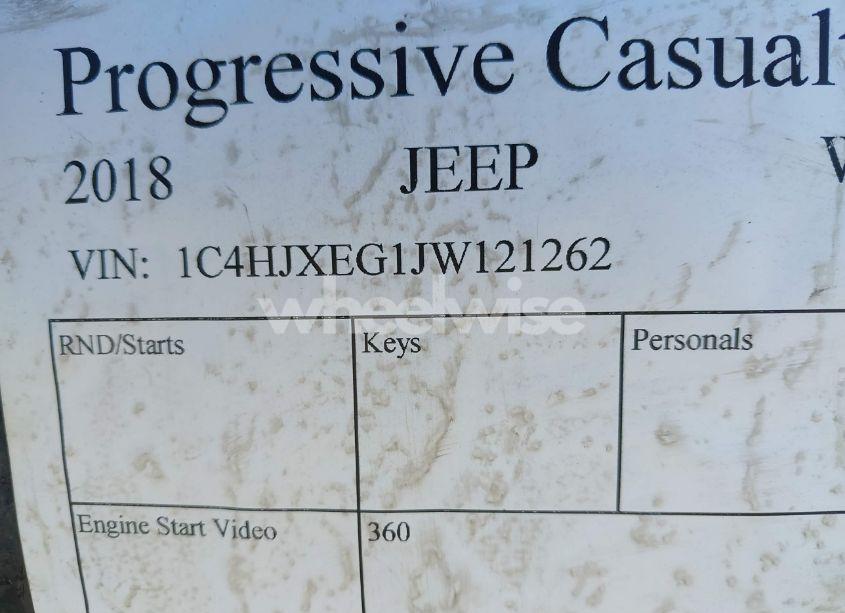 Photo 9 of 2018 Jeep Wrangler UNLIMITED SAHARA 4X4 (VIN 1C4HJXEG1JW121262)