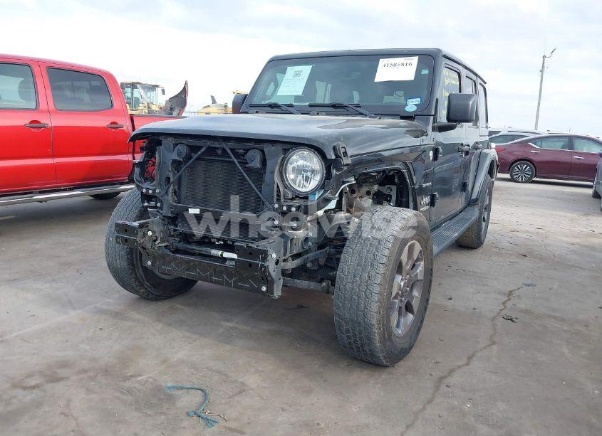 Photo 2 of 2018 Jeep Wrangler UNLIMITED SAHARA 4X4 (VIN 1C4HJXEG1JW164046)