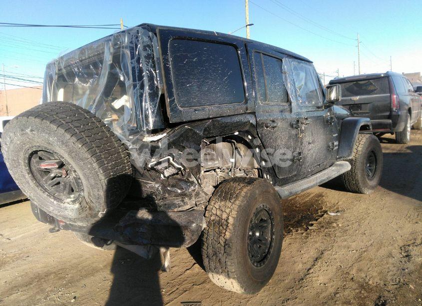 Photo 4 of 2021 Jeep Wrangler UNLIMITED SAHARA 4X4 (VIN 1C4HJXEG1MW579887)