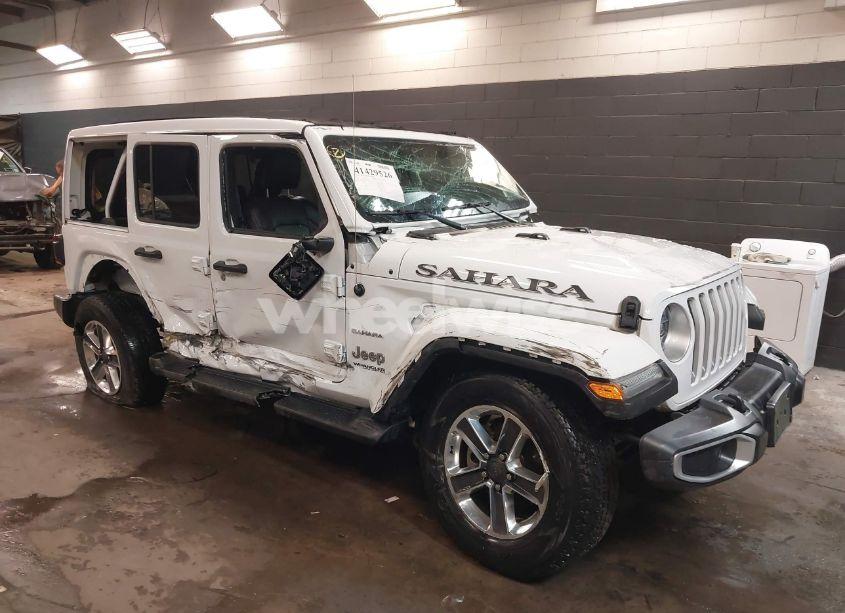 2022 Jeep Wrangler UNLIMITED SAHARA 4X4 (VIN 1C4HJXEG1NW259602) main photo