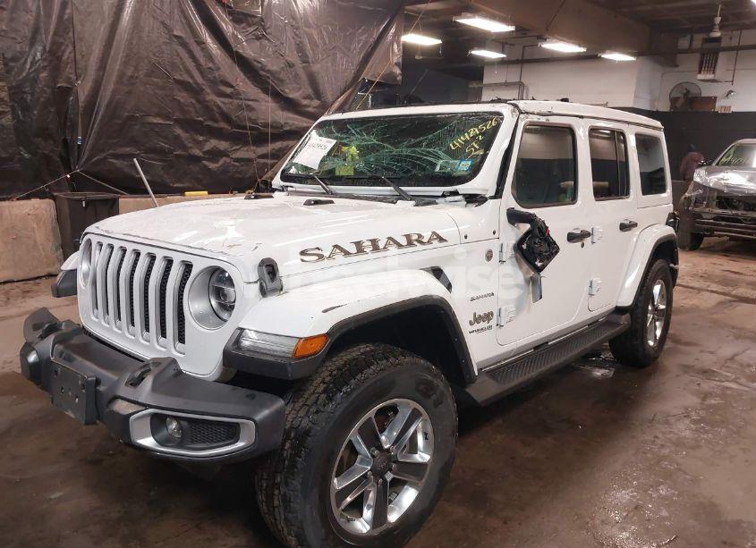 Photo 6 of 2022 Jeep Wrangler UNLIMITED SAHARA 4X4 (VIN 1C4HJXEG1NW259602)