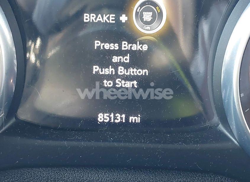 Photo 15 of 2018 Jeep Wrangler UNLIMITED SAHARA 4X4 (VIN 1C4HJXEG2JW316271)