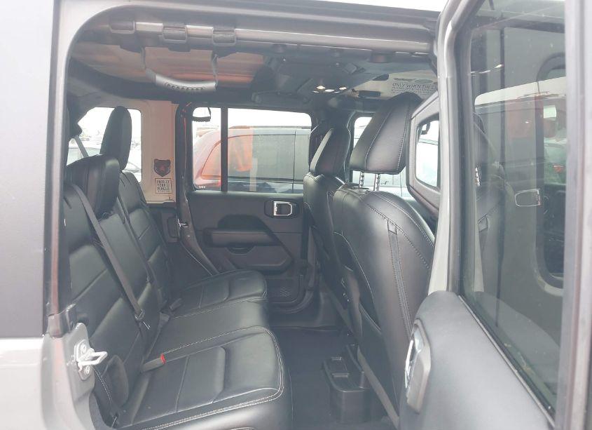 Photo 8 of 2019 Jeep Wrangler UNLIMITED SAHARA 4X4 (VIN 1C4HJXEG2KW508551)