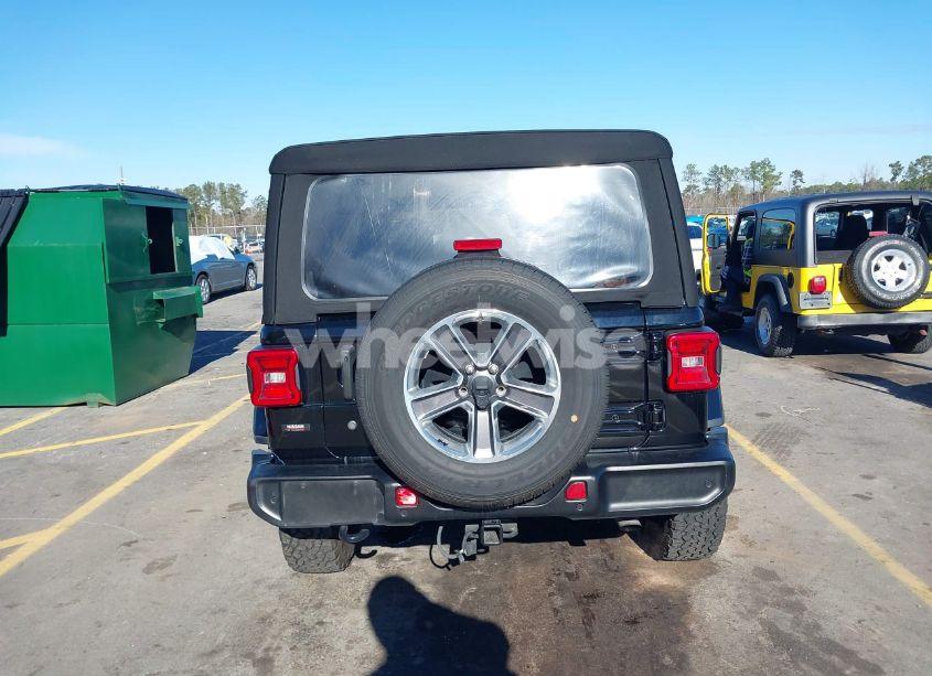 Photo 16 of 2020 Jeep Wrangler UNLIMITED SAHARA 4X4 (VIN 1C4HJXEG2LW243468)