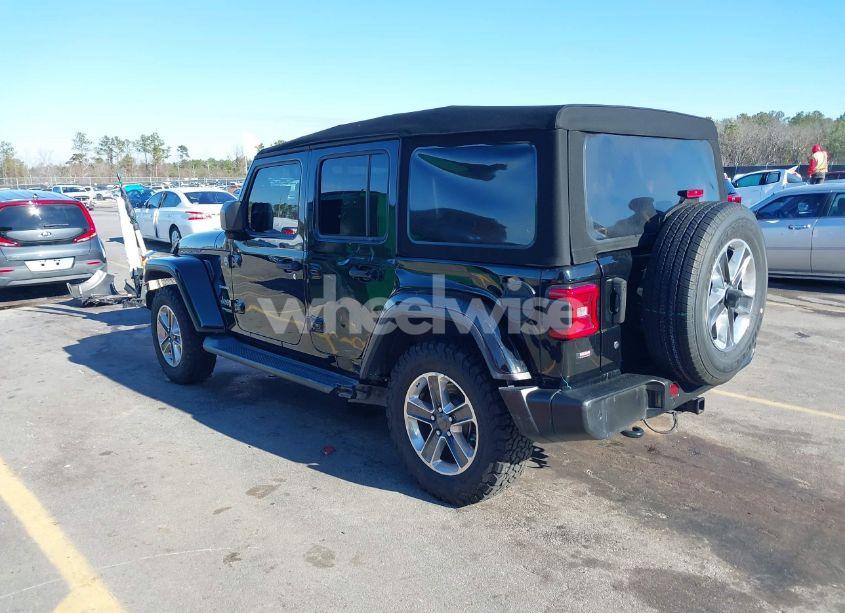 Photo 3 of 2020 Jeep Wrangler UNLIMITED SAHARA 4X4 (VIN 1C4HJXEG2LW243468)